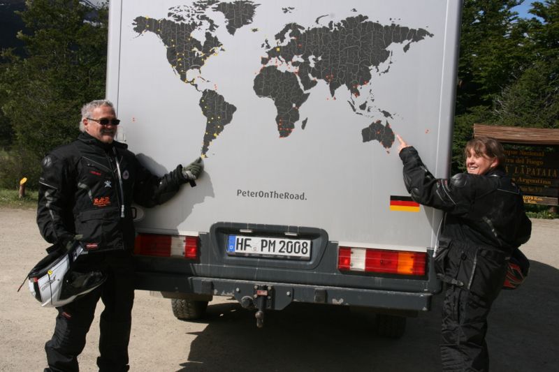 Biker aus Australien. Wir treffen uns im NP Feuerland 