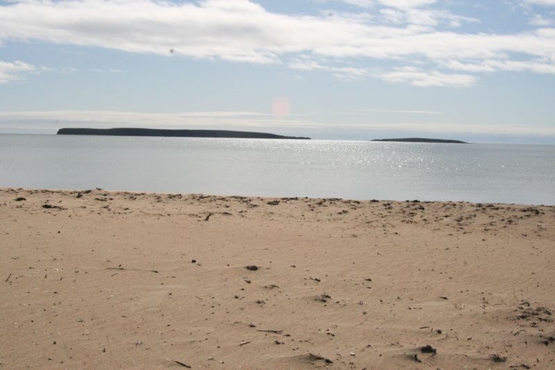 Dem Traumstck schlechthin: Grundmornenlandschaft vom Allerfeinsten mit Sandstrnden ...