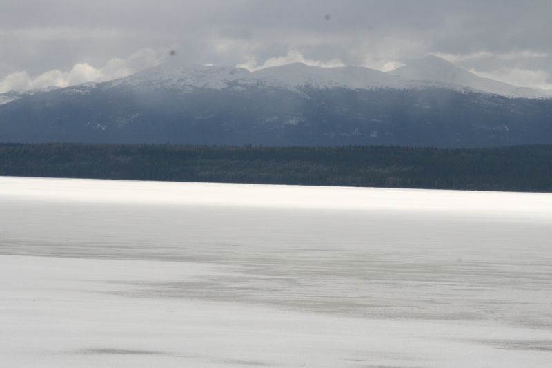 am Teslin Lake