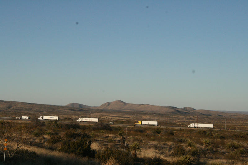 Ende der Einsamkeit. Die Interstate meldet sich lautstark