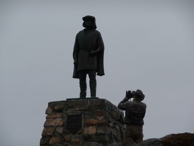 in CAPE BONAVISTA wird dem Entdecker John Cabot, einem Italiener in englischen Diensten, Respekt gezollt
